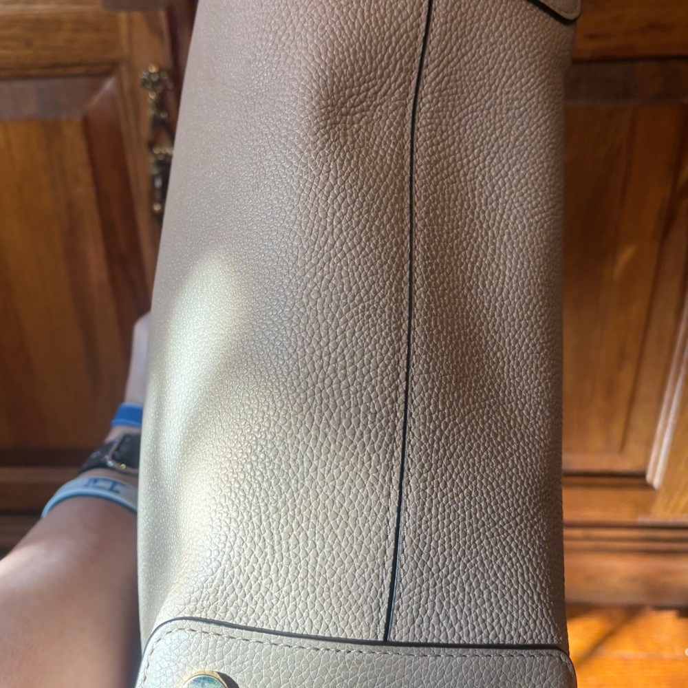 NWOT Michael Kors Tan Leather Satchel - Picture 8 of 9